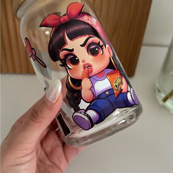 CHEETO GIRL LIBBY GLASS NWT - Picture 3 of 4